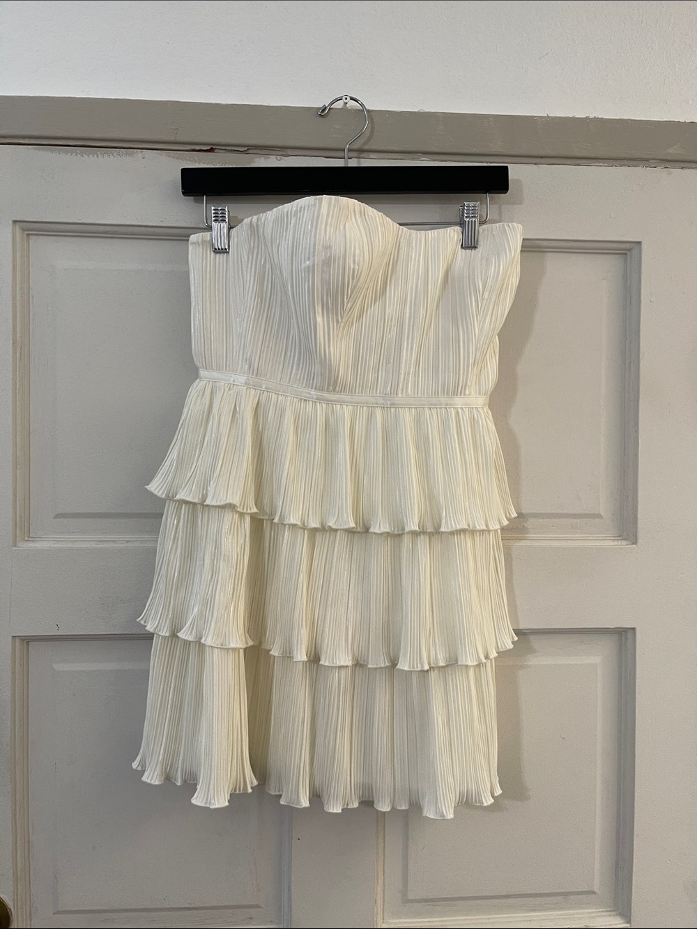 NBD Cream Strapless Pleated Tiered Midi Dress